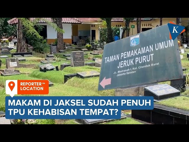 Melihat Kondisi TPU Jeruk Purut yang Hampir Penuh
